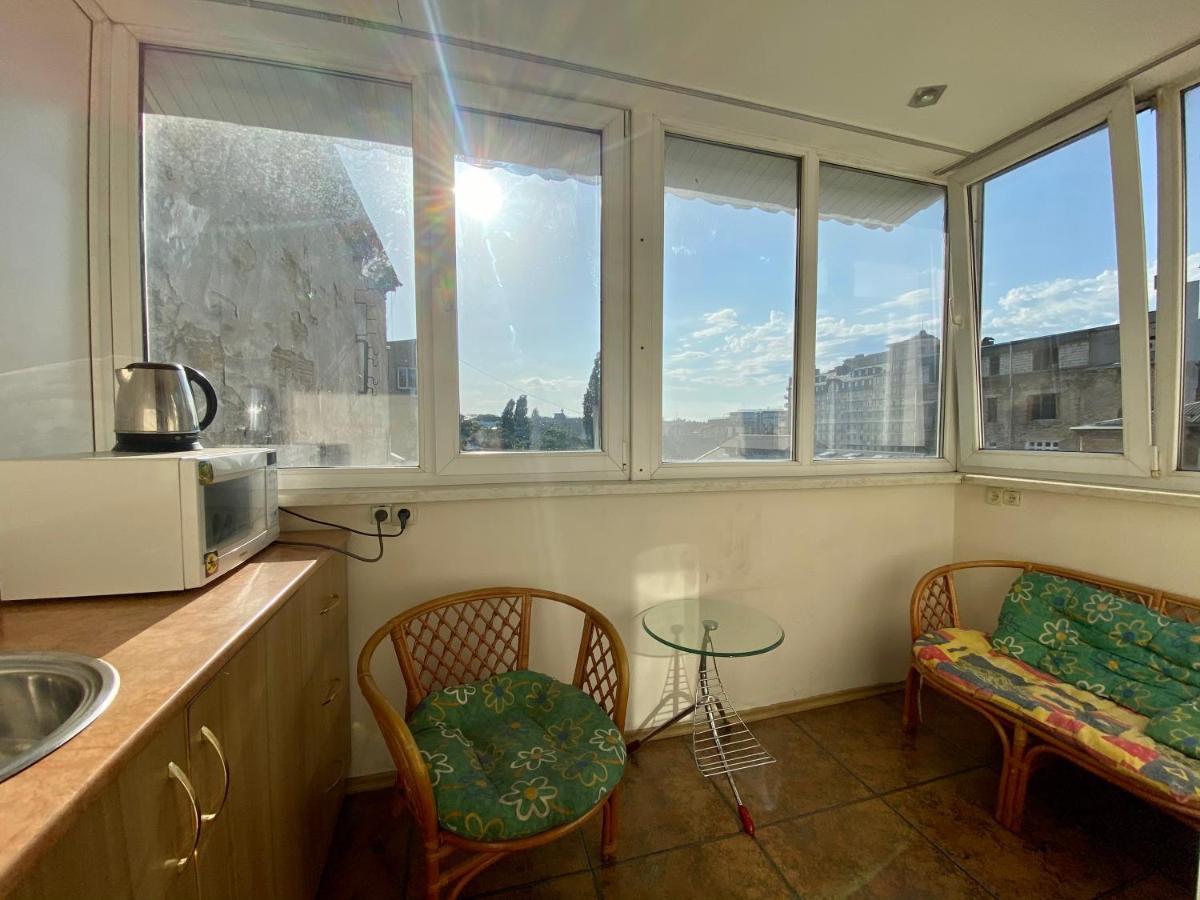 Central Apartments Одеса Екстериор снимка