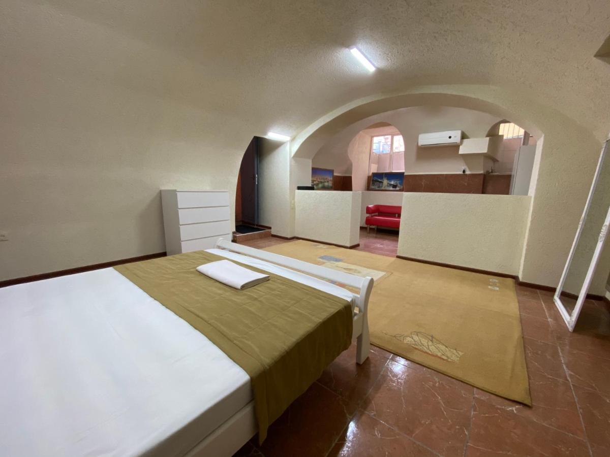 Central Apartments Одеса Екстериор снимка